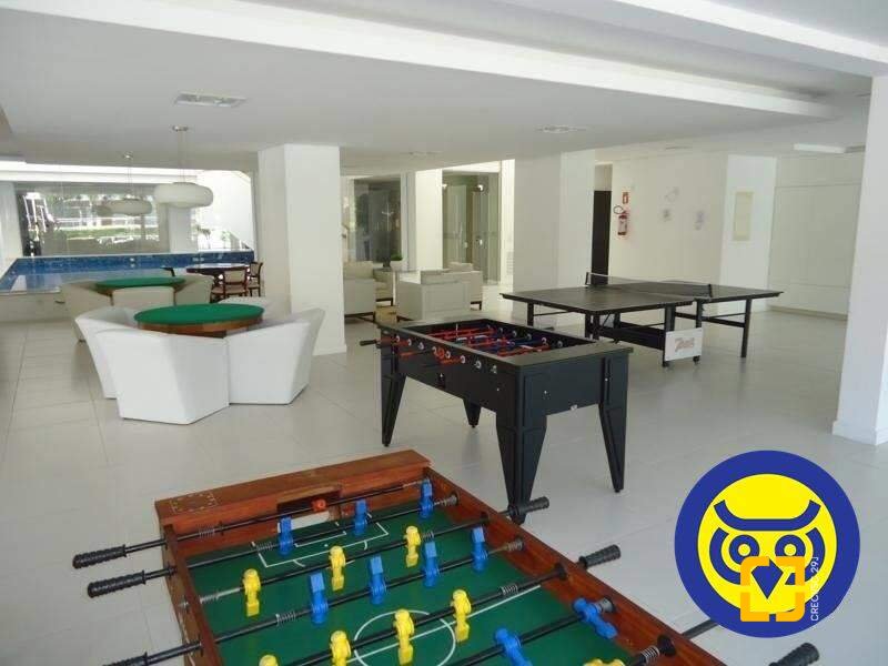 Apartamento com 258m², 8 quartos (sendo 4 suítes), 3 garagens, no bairro Cachoeira do Bom Jesus em Florianópolis