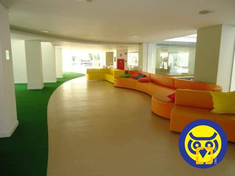 Apartamento com 258m², 4 quartos (sendo 4 suítes), 3 garagens, no bairro Cachoeira do Bom Jesus em Florianópolis