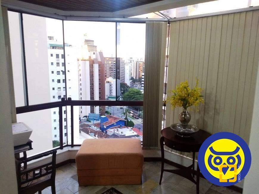 Cobertura com 226m², 4 quartos (sendo 2 suítes), 2 garagens, no bairro Centro em Florianópolis