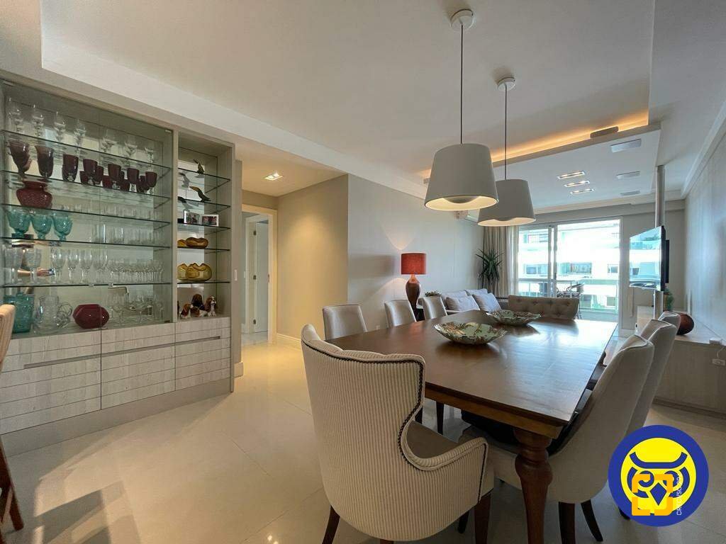Apartamento com 138m², 6 quartos (sendo 3 suítes), 3 garagens, no bairro Cachoeira do Bom Jesus em Florianópolis