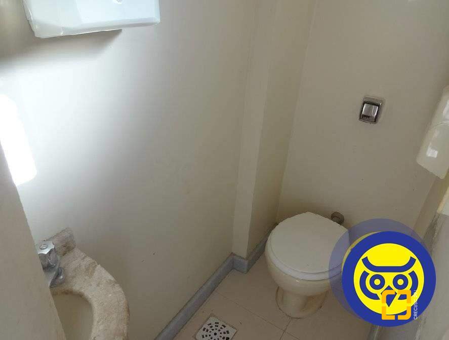 Sala com 47m², no bairro Centro em Florianópolis