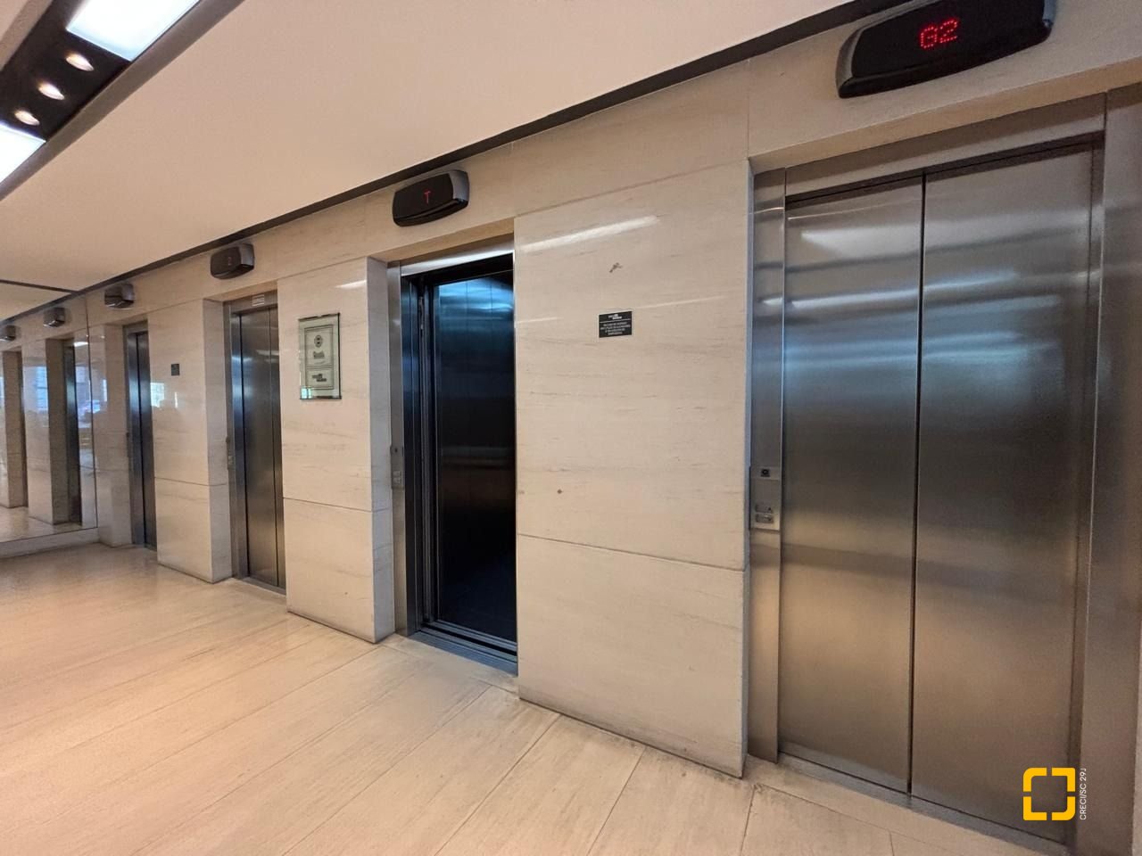 Sala com 67m², 1 garagem, no bairro Centro em Florianópolis