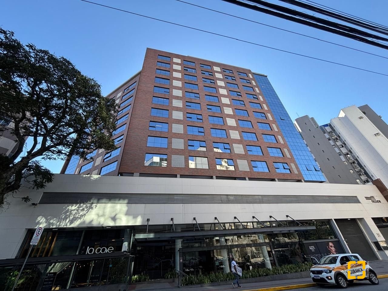Sala com 67m², 1 garagem, no bairro Centro em Florianópolis