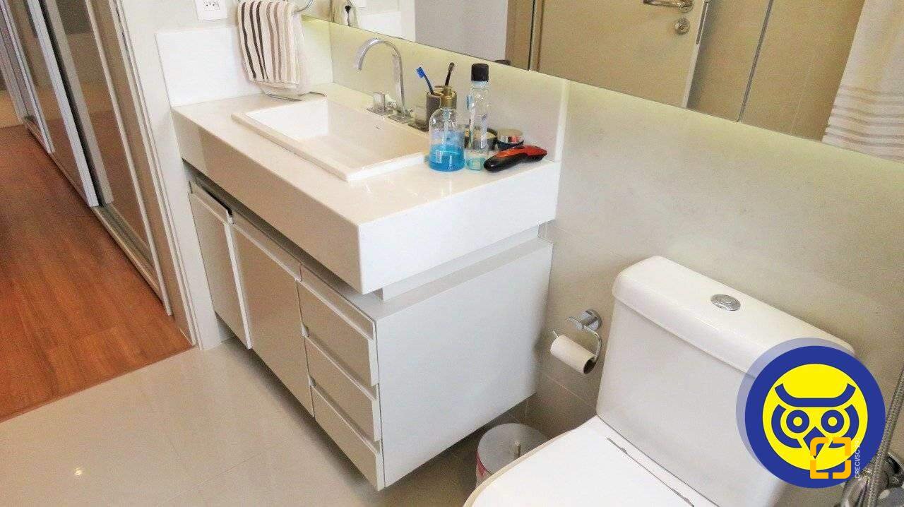 Apartamento com 117m², 6 quartos (sendo 3 suítes), 3 garagens, no bairro Centro em Florianópolis