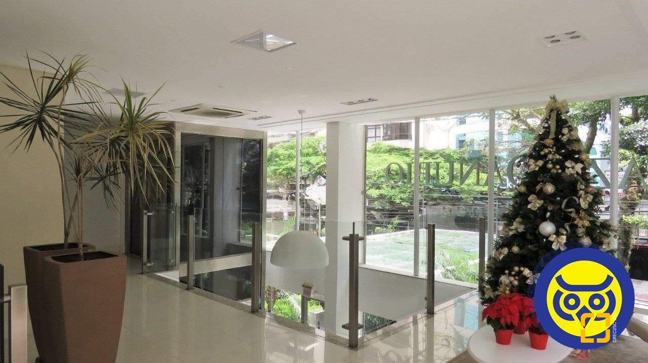 Apartamento com 117m², 6 quartos (sendo 3 suítes), 3 garagens, no bairro Centro em Florianópolis