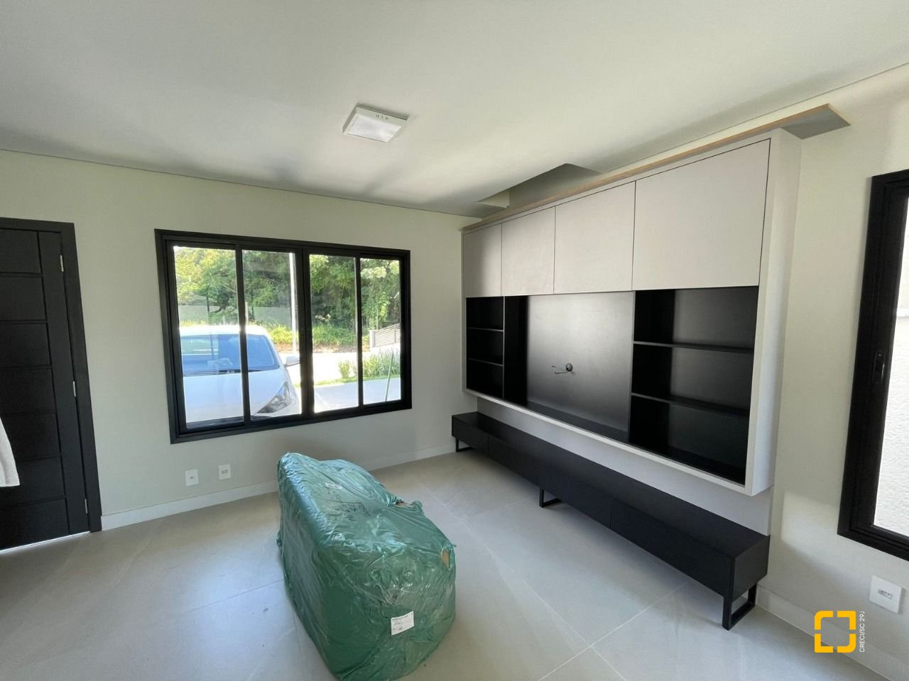 Casa com 149m², 6 quartos (sendo 3 suítes), 2 garagens, no bairro Santo Antônio de Lisboa em Florianópolis