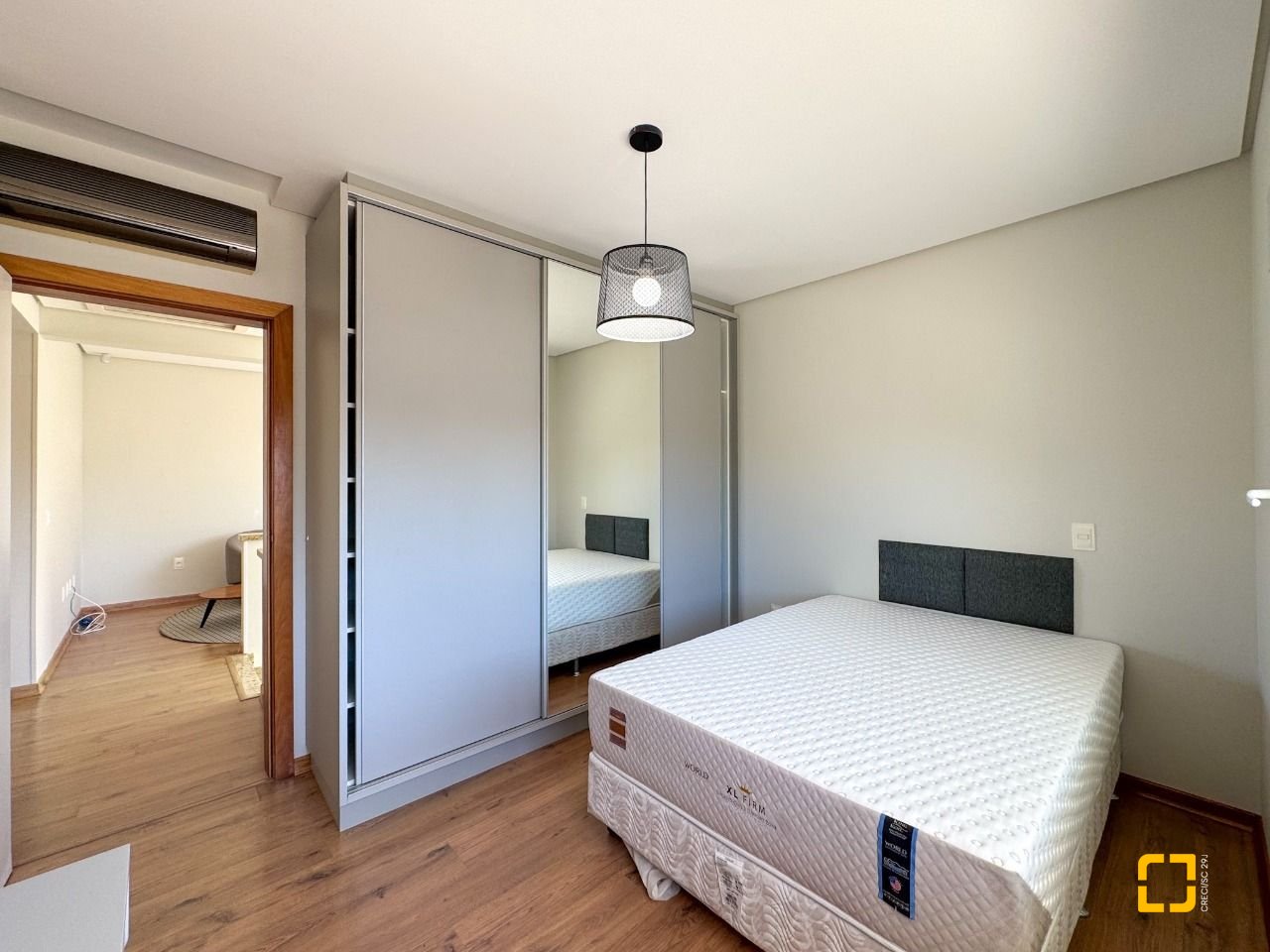 Casa com 242m², 7 quartos (sendo 3 suítes), 4 garagens, no bairro Jurerê Internacional em Florianópolis