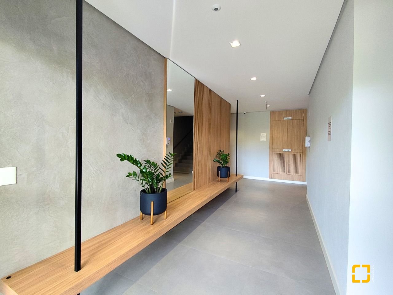 Apartamento com 68m², 3 quartos (sendo 1 suíte), 1 garagem, no bairro Ingleses em Florianópolis