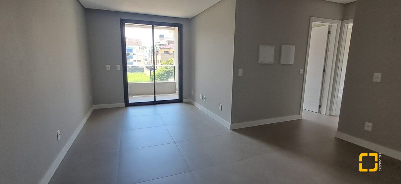 Apartamento com 68m², 3 quartos (sendo 1 suíte), 1 garagem, no bairro Ingleses em Florianópolis