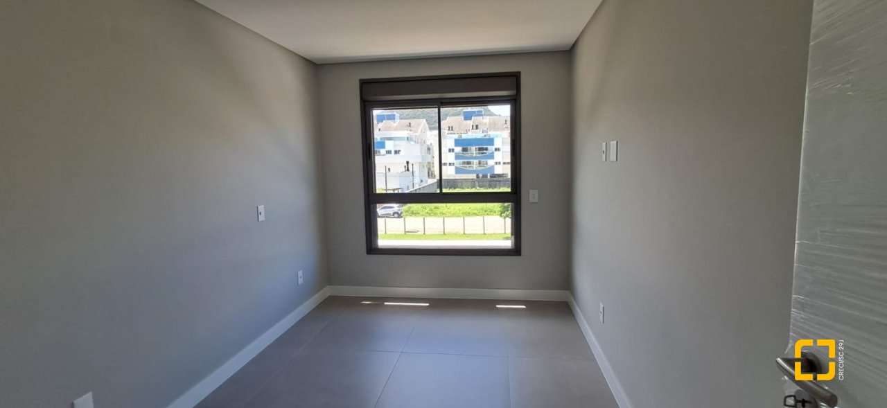 Apartamento com 68m², 3 quartos (sendo 1 suíte), 1 garagem, no bairro Ingleses em Florianópolis