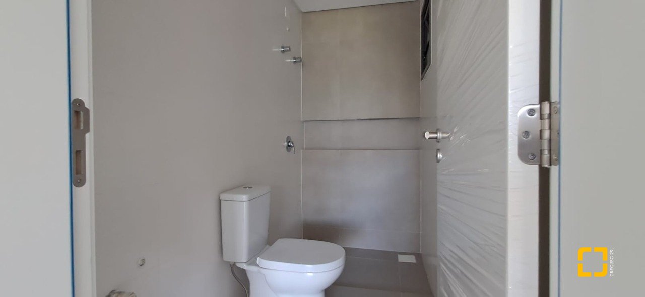 Apartamento com 68m², 3 quartos (sendo 1 suíte), 1 garagem, no bairro Ingleses em Florianópolis