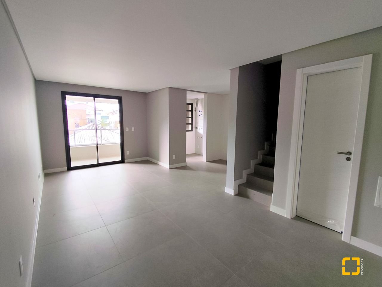 Apartamento com 109m², 3 quartos (sendo 1 suíte), 1 garagem, no bairro Ingleses em Florianópolis
