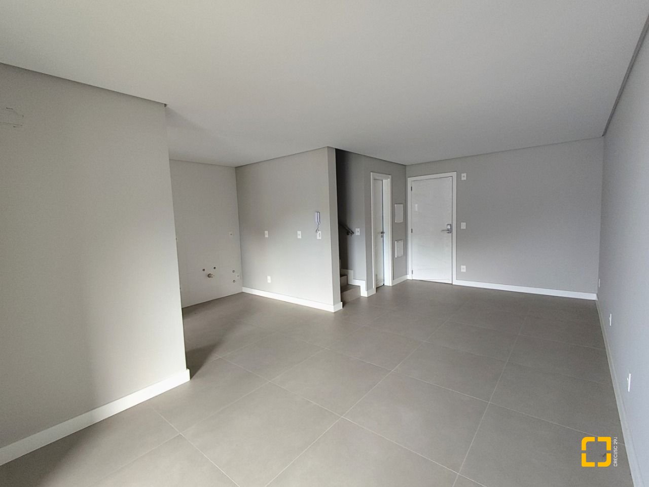 Apartamento com 109m², 3 quartos (sendo 1 suíte), 1 garagem, no bairro Ingleses em Florianópolis