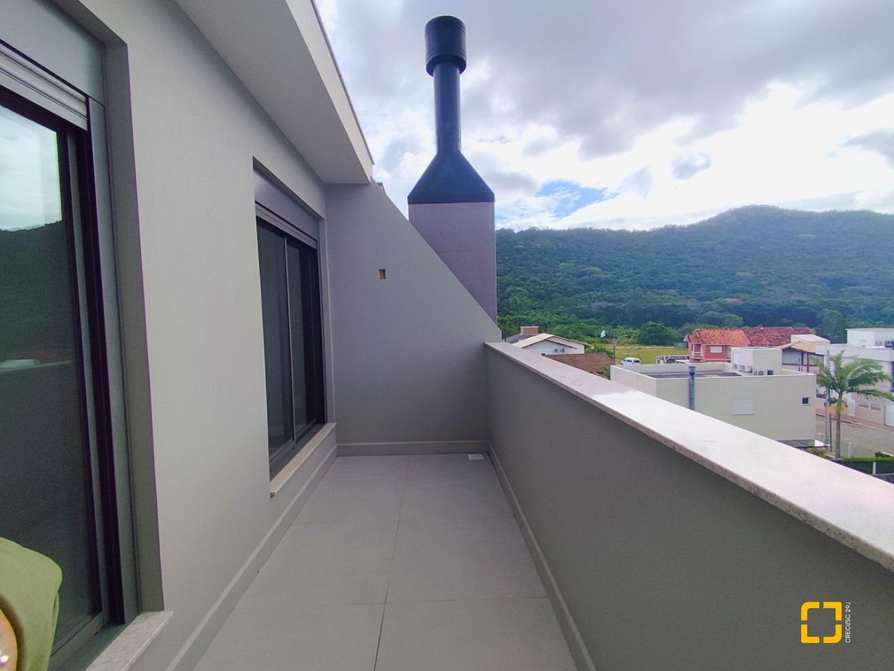 Apartamento com 109m², 3 quartos (sendo 1 suíte), 1 garagem, no bairro Ingleses em Florianópolis