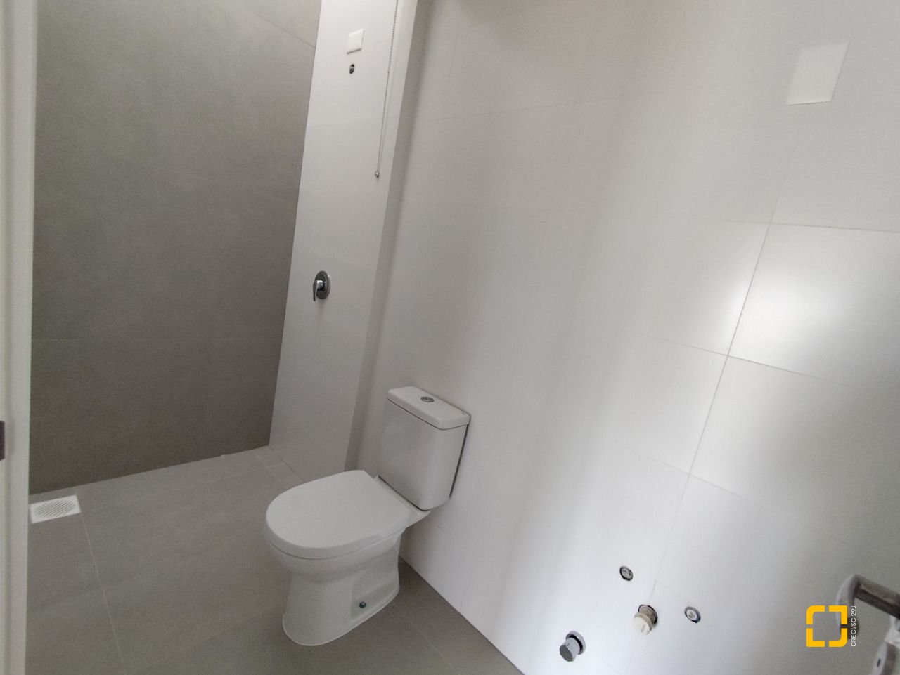 Apartamento com 109m², 3 quartos (sendo 1 suíte), 1 garagem, no bairro Ingleses em Florianópolis