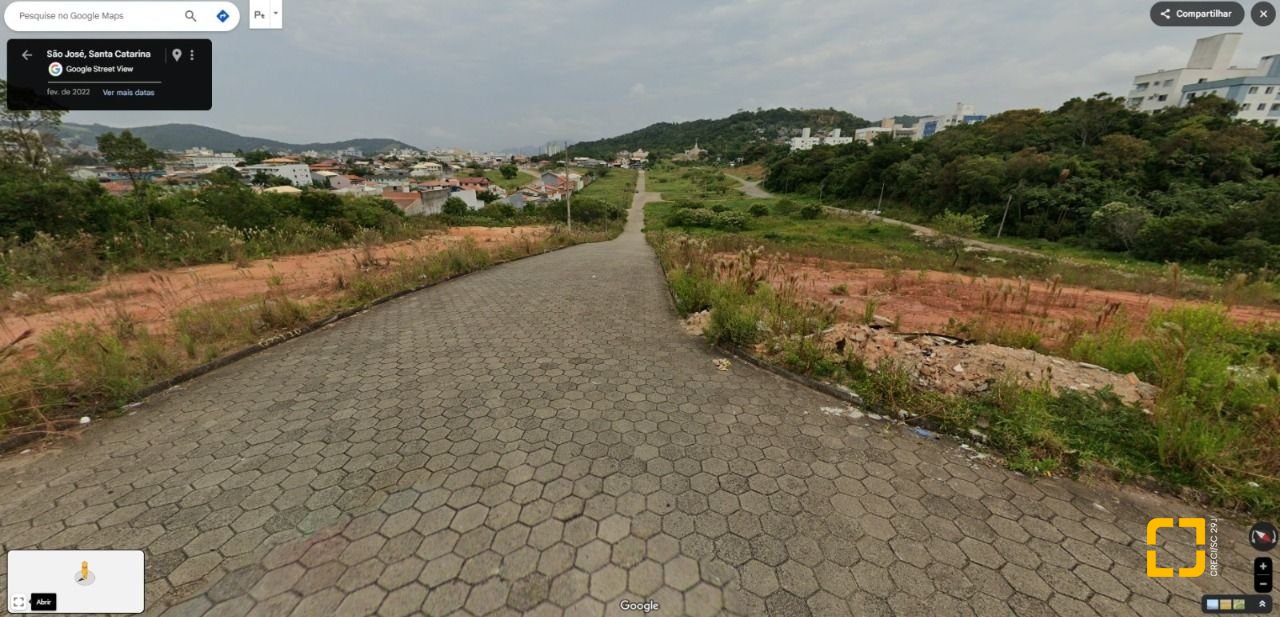 Terreno com 1370m², no bairro Areias em São José