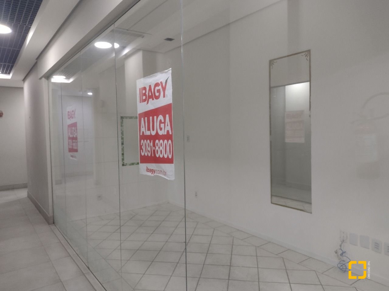 Loja com 12m², no bairro Trindade em Florianópolis