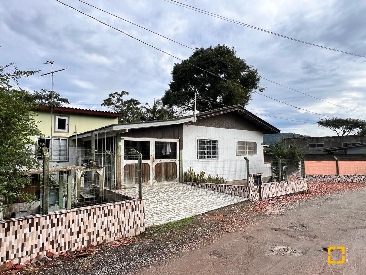 Terreno com 756m², no bairro Vargem Grande em Florianópolis