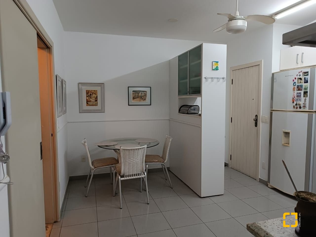Apartamento com 178m², 5 quartos (sendo 1 suíte), 2 garagens, no bairro Agronômica em Florianópolis