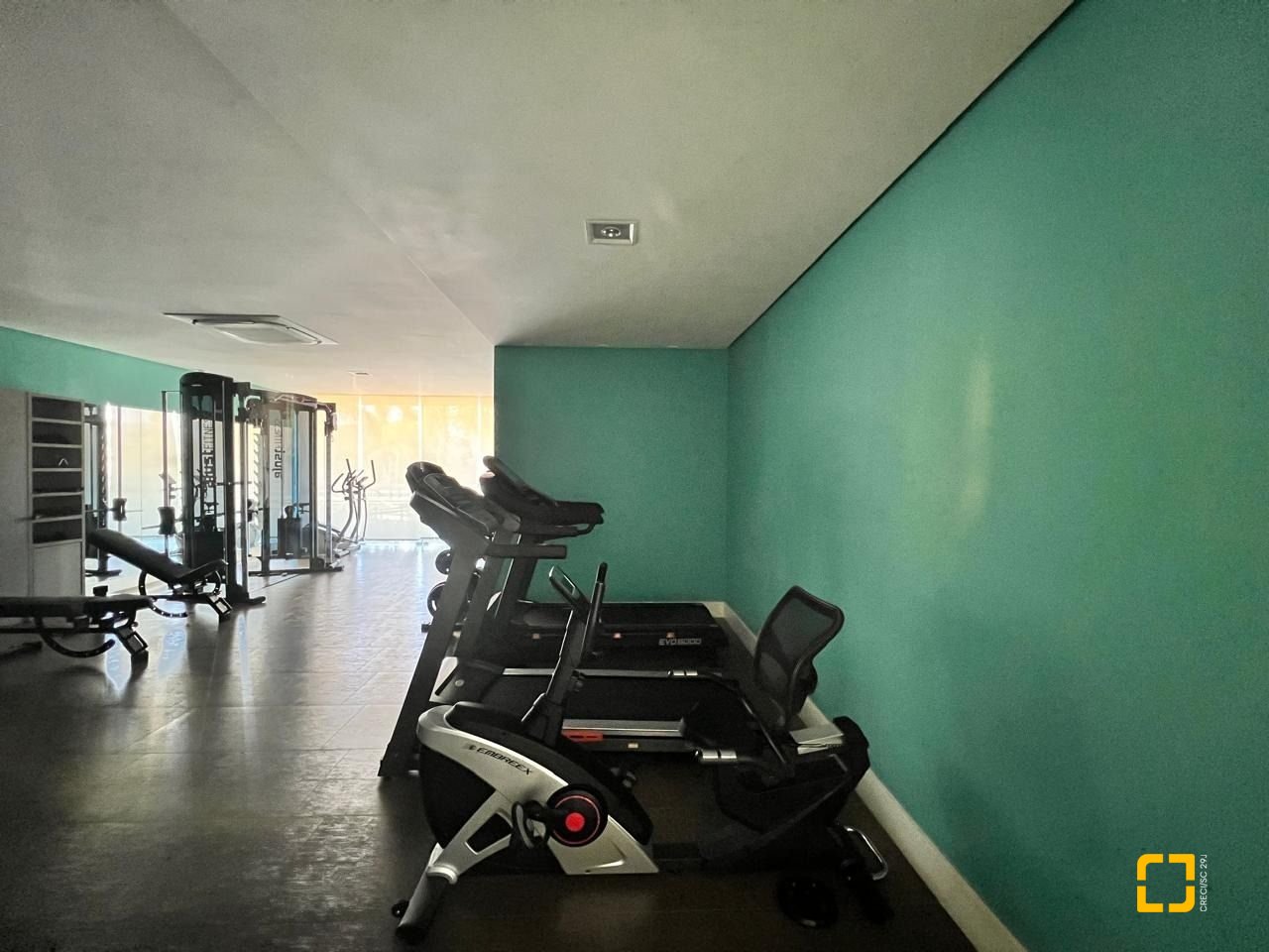 Apartamento com 144m², 8 quartos (sendo 4 suítes), 3 garagens, no bairro Jurerê Internacional em Florianópolis
