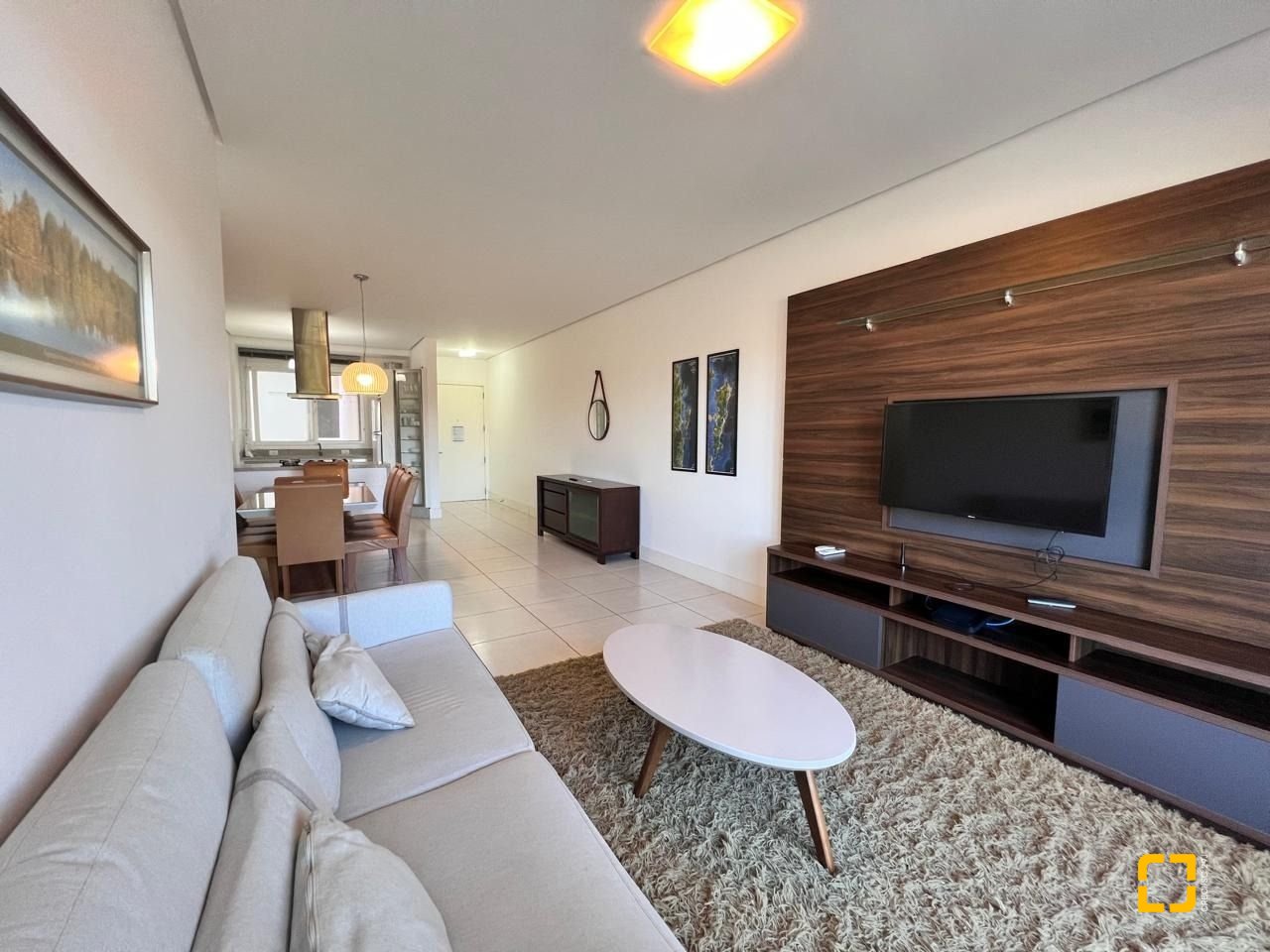 Apartamento com 144m², 8 quartos (sendo 4 suítes), 3 garagens, no bairro Jurerê Internacional em Florianópolis