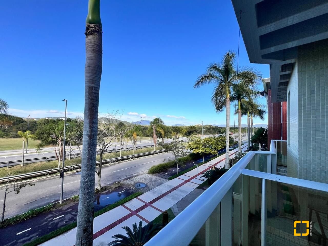 Apartamento com 144m², 8 quartos (sendo 4 suítes), 3 garagens, no bairro Jurerê Internacional em Florianópolis