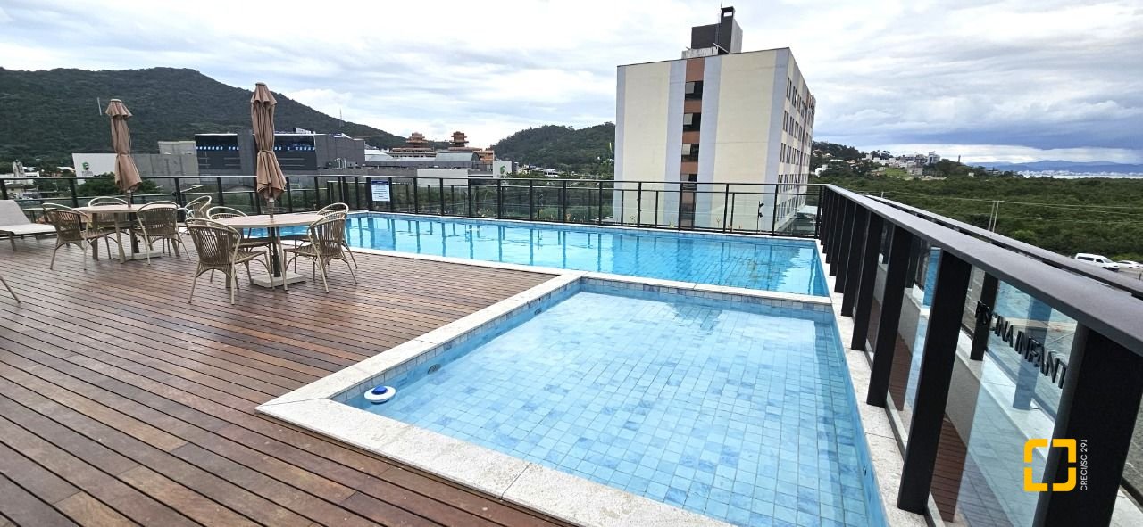 Apartamento com 75m², 3 quartos (sendo 1 suíte), 2 garagens, no bairro Saco Grande em Florianópolis