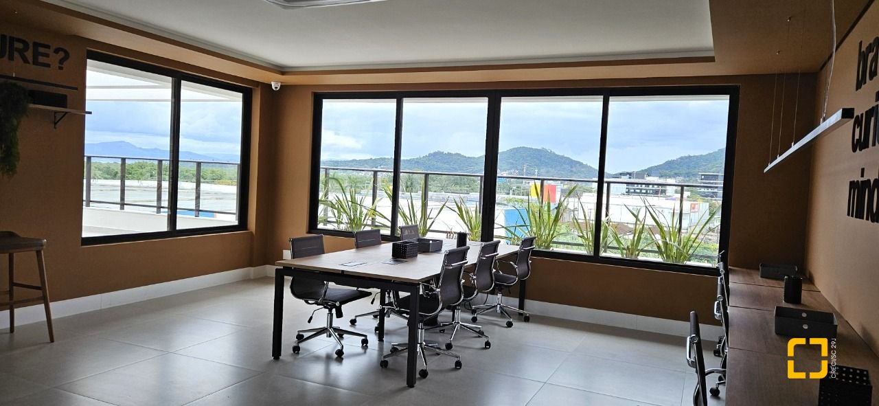 Apartamento com 75m², 3 quartos (sendo 1 suíte), 2 garagens, no bairro Saco Grande em Florianópolis
