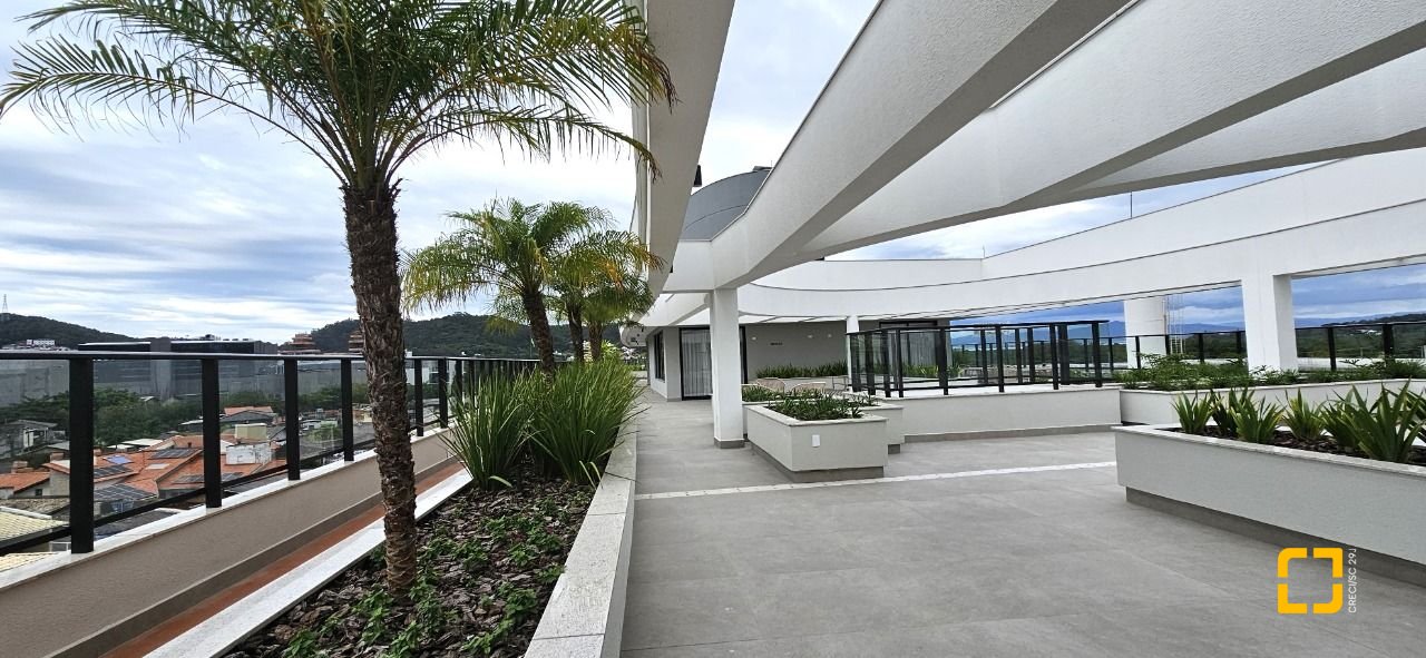 Apartamento com 75m², 3 quartos (sendo 1 suíte), 2 garagens, no bairro Saco Grande em Florianópolis