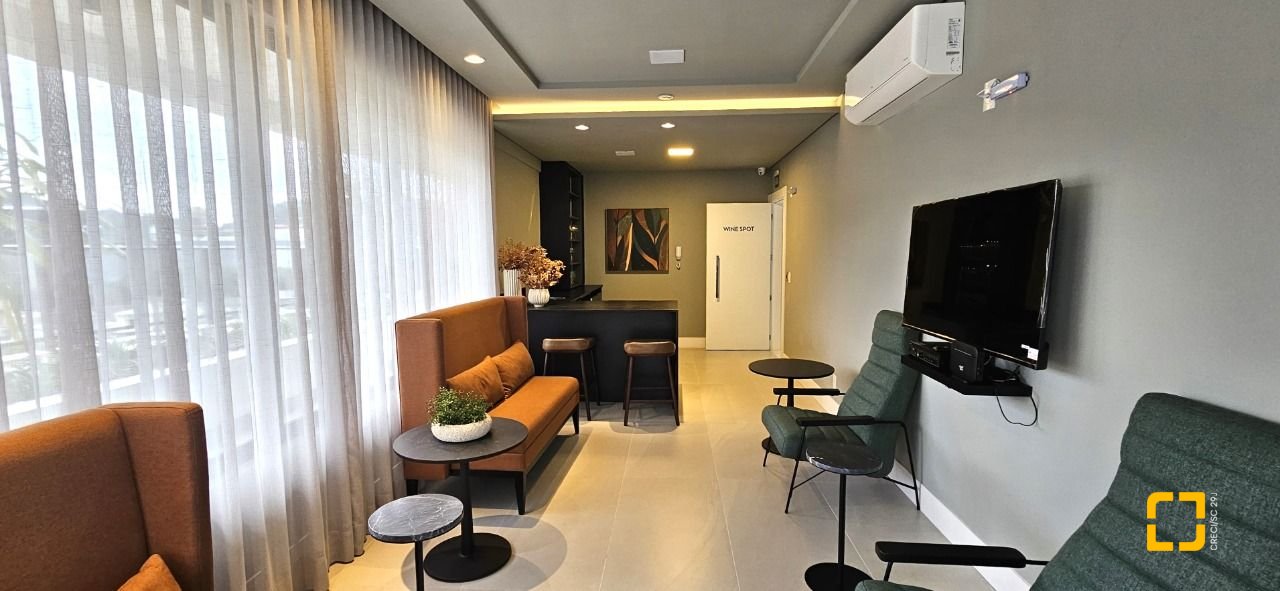 Apartamento com 75m², 3 quartos (sendo 1 suíte), 2 garagens, no bairro Saco Grande em Florianópolis