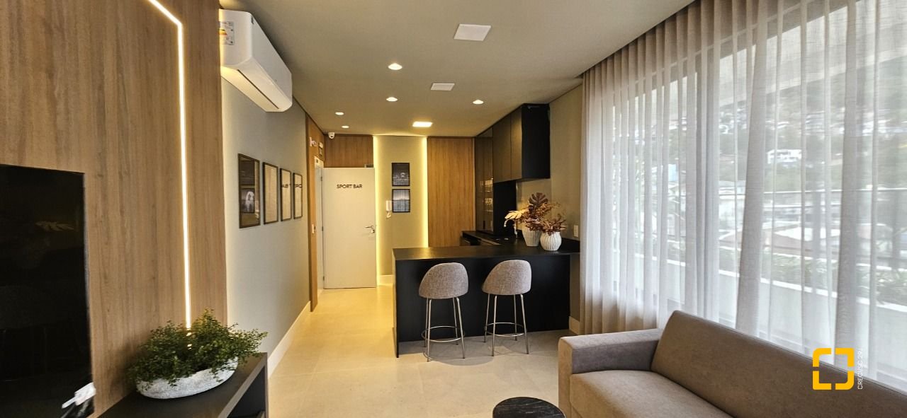 Apartamento com 75m², 3 quartos (sendo 1 suíte), 2 garagens, no bairro Saco Grande em Florianópolis