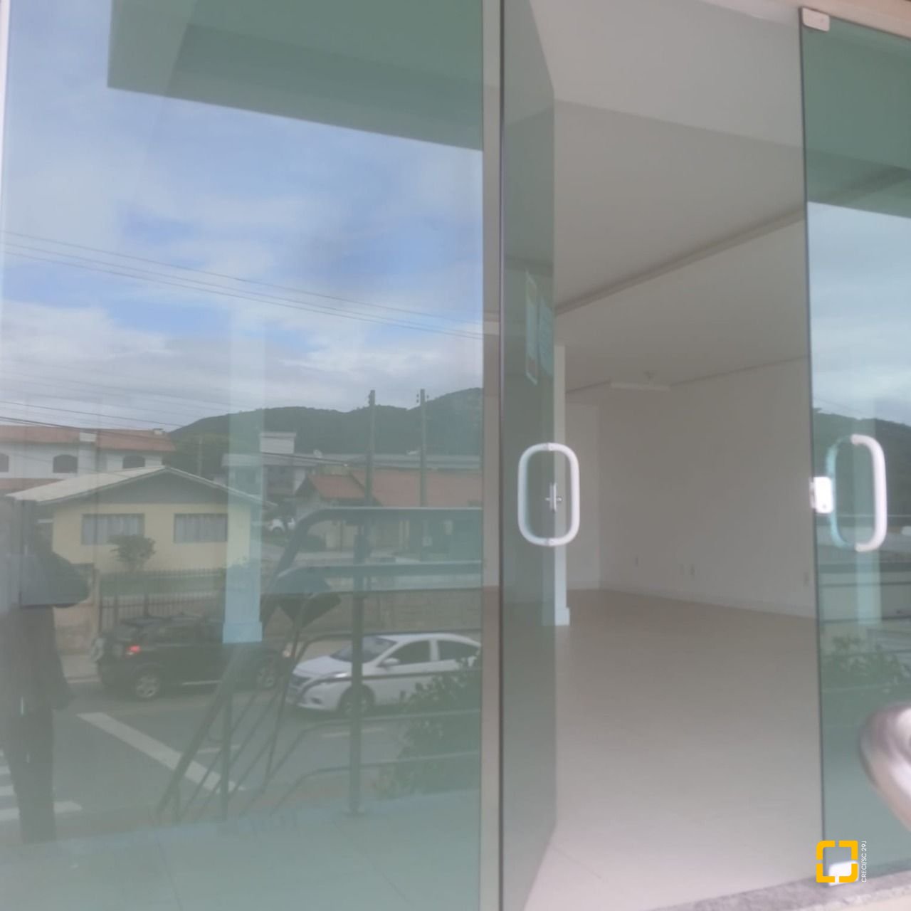 Loja com 70m², no bairro Santinho em Florianópolis