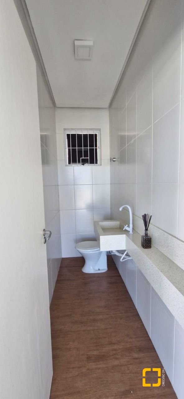 Loja com 70m², no bairro Santinho em Florianópolis