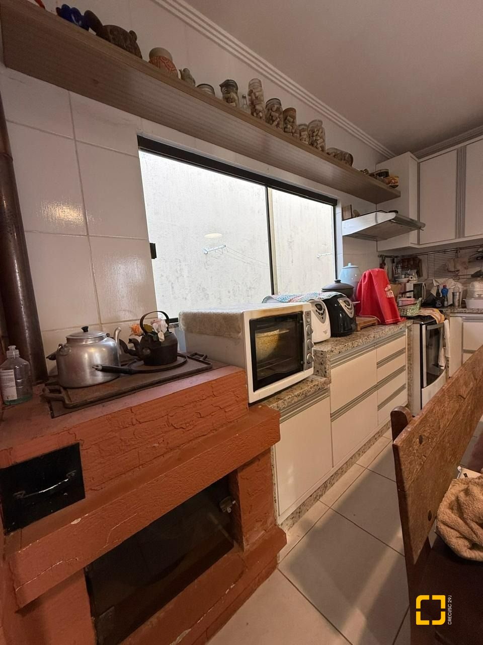 Casa com 291m², 9 quartos (sendo 4 suítes), 2 garagens, no bairro Cachoeira do Bom Jesus em Florianópolis