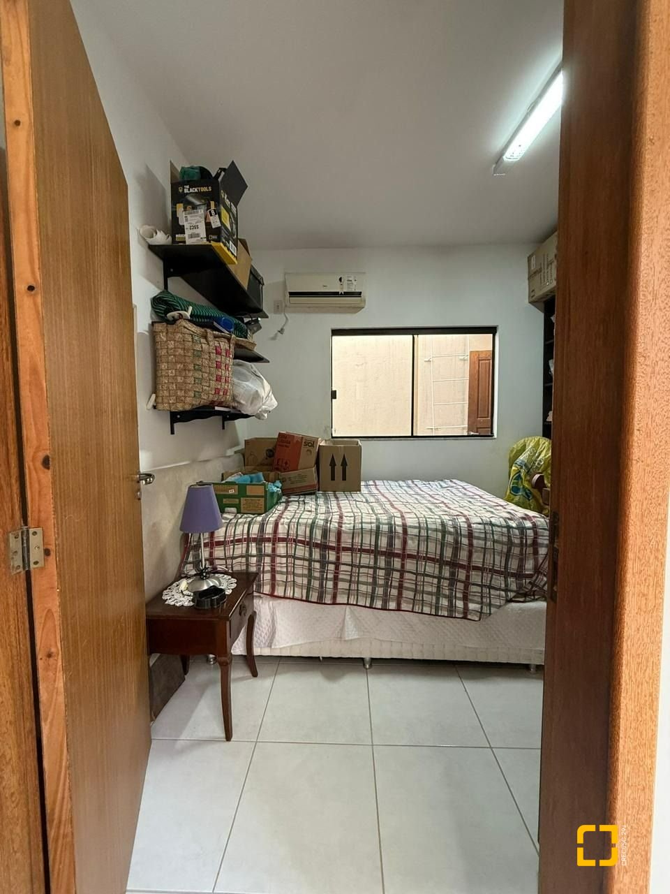 Casa com 291m², 9 quartos (sendo 4 suítes), 2 garagens, no bairro Cachoeira do Bom Jesus em Florianópolis