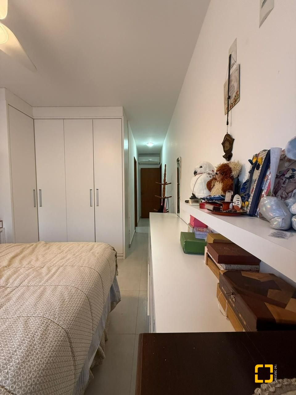 Casa com 291m², 9 quartos (sendo 4 suítes), 2 garagens, no bairro Cachoeira do Bom Jesus em Florianópolis
