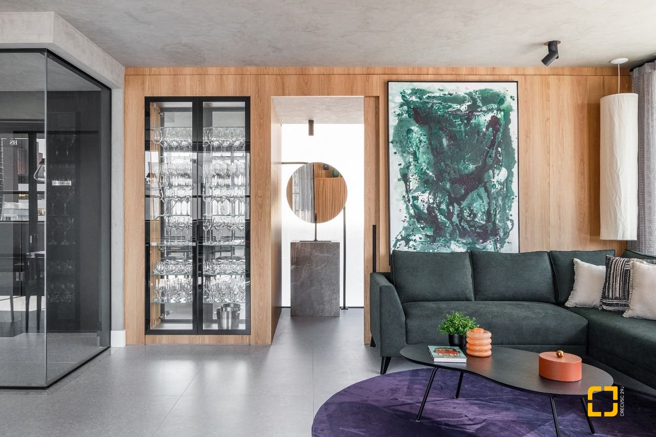 Apartamento com 80m², 3 quartos (sendo 1 suíte), 1 garagem, no bairro Centro em Florianópolis
