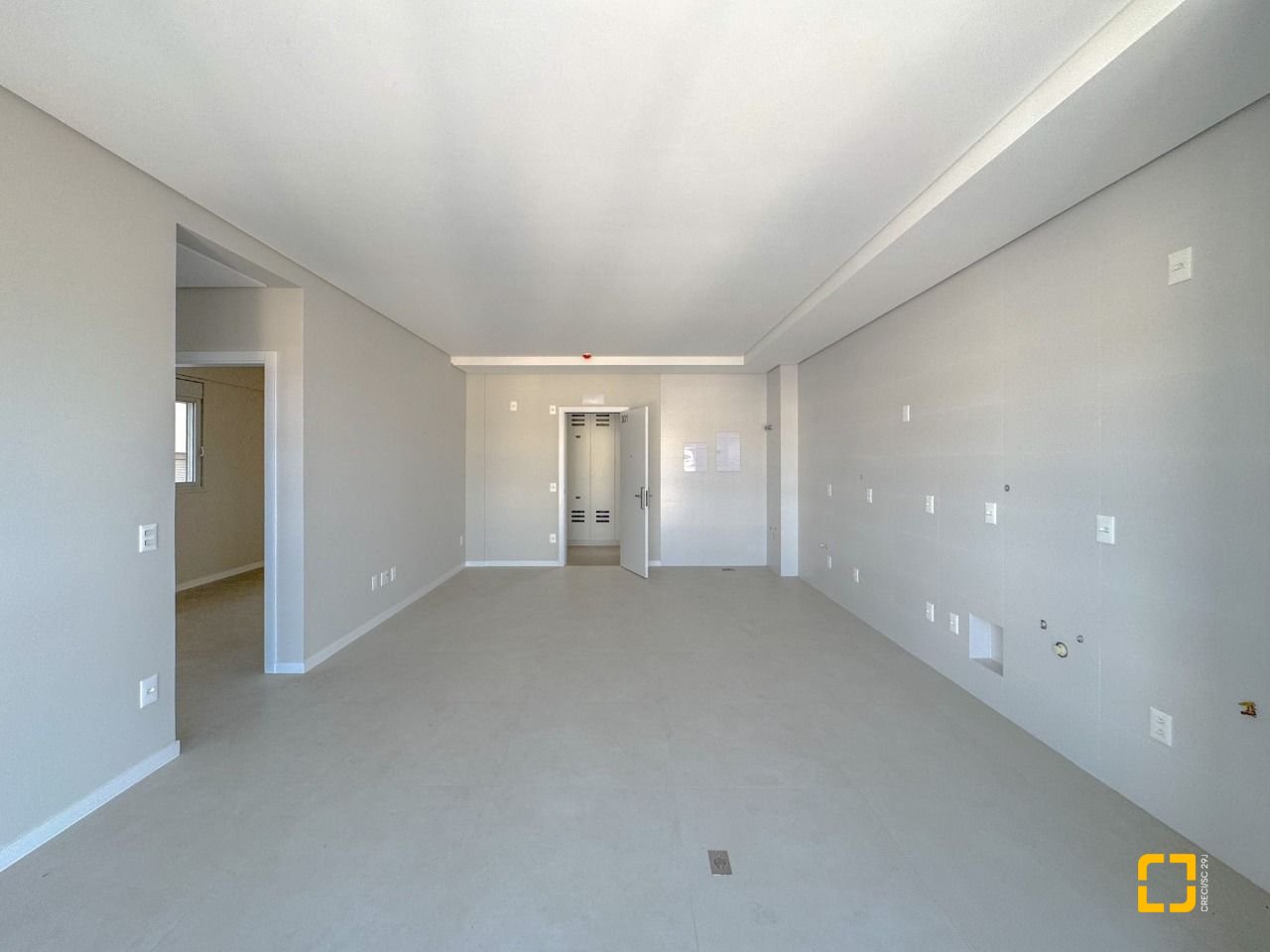 Apartamento com 68m², 3 quartos (sendo 1 suíte), 1 garagem, no bairro Trindade em Florianópolis
