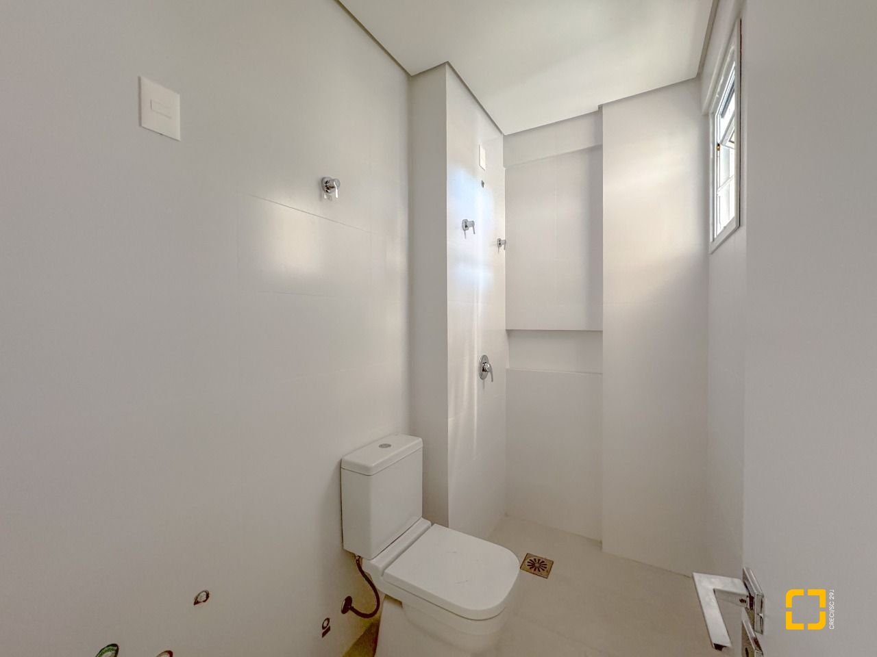 Apartamento com 68m², 3 quartos (sendo 1 suíte), 1 garagem, no bairro Trindade em Florianópolis