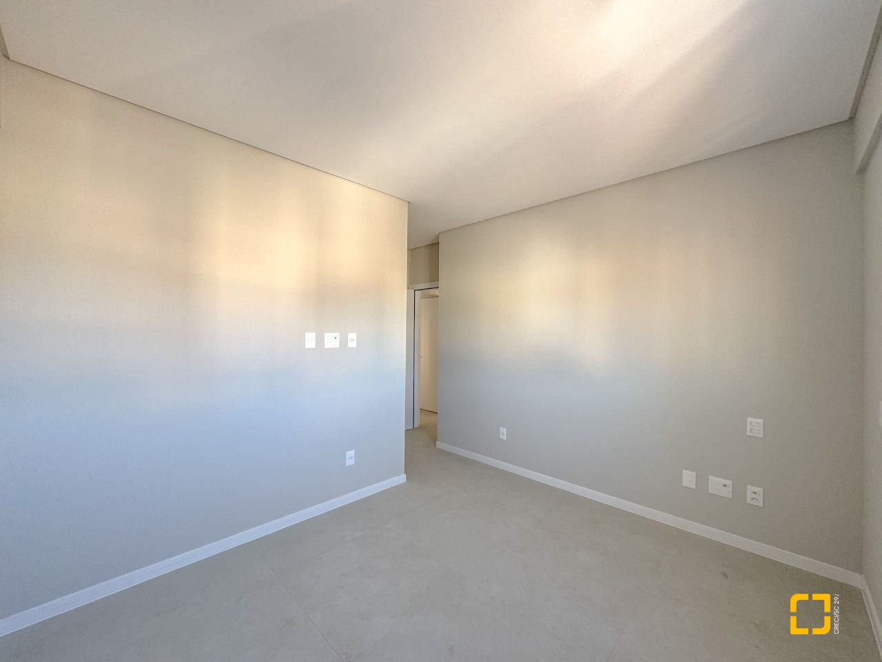 Apartamento com 68m², 3 quartos (sendo 1 suíte), 1 garagem, no bairro Trindade em Florianópolis