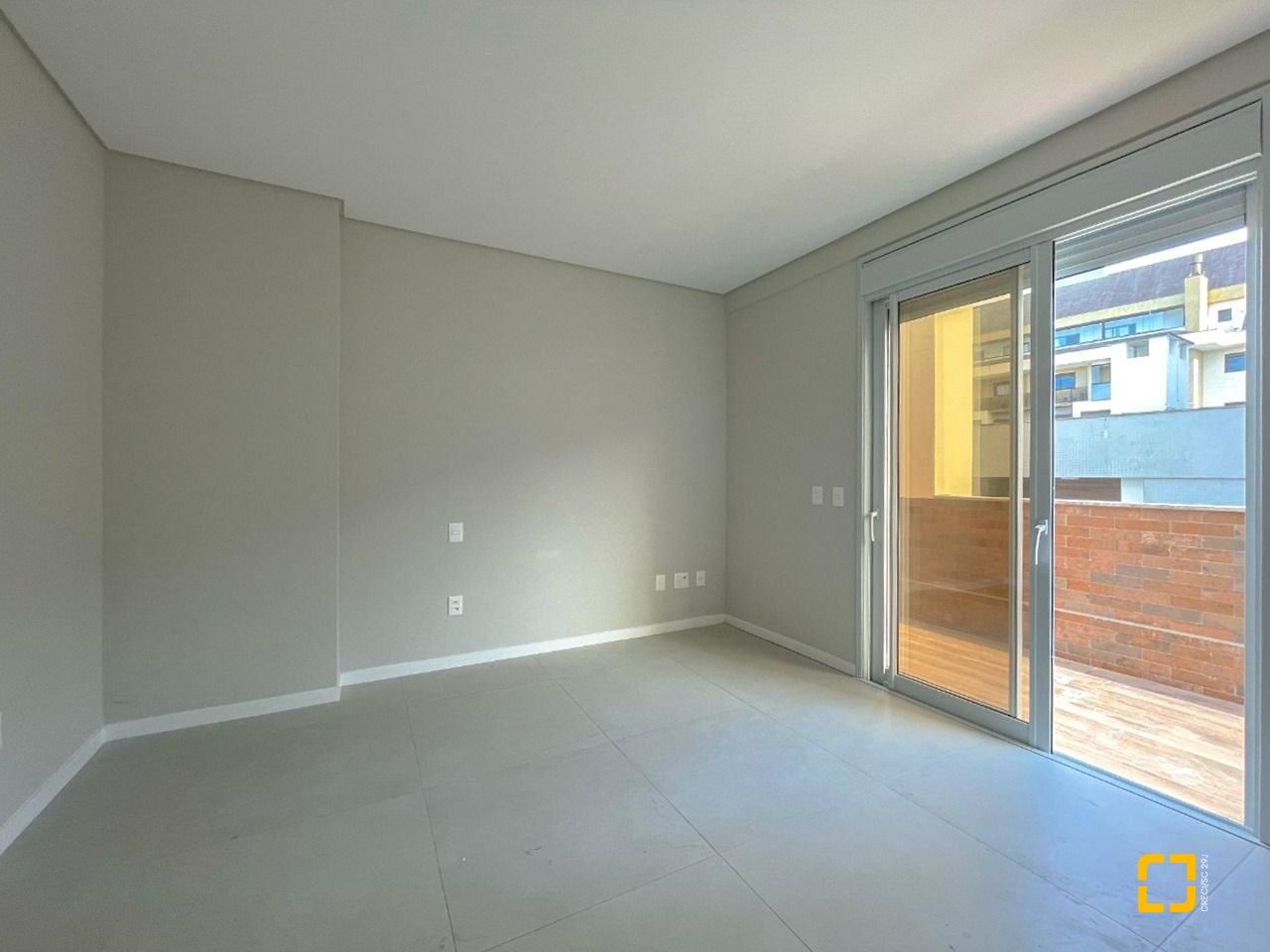 Cobertura com 100m², 4 quartos (sendo 2 suítes), 2 garagens, no bairro Trindade em Florianópolis
