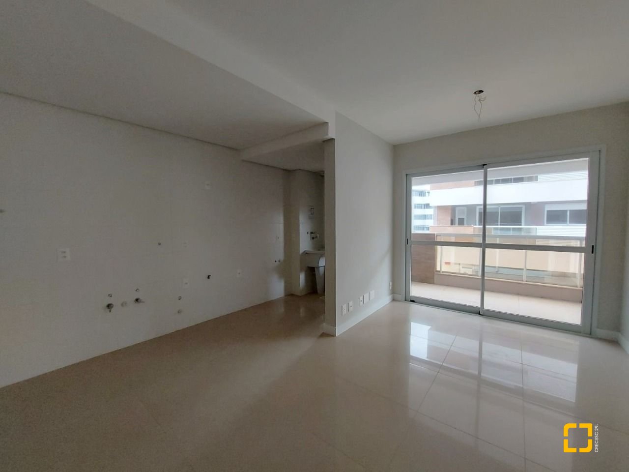 Apartamento com 75m², 3 quartos (sendo 1 suíte), 2 garagens, no bairro Itacorubi em Florianópolis