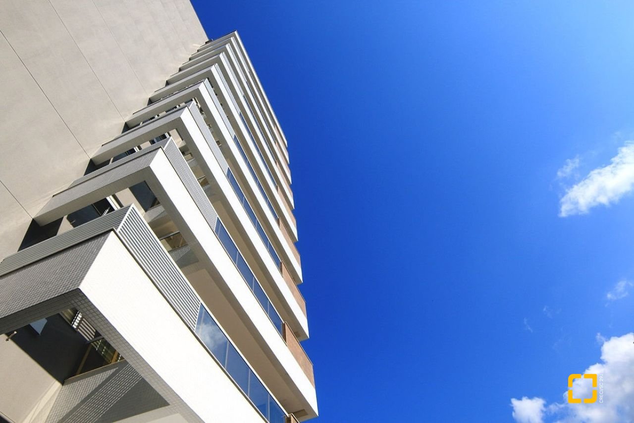 Apartamento com 75m², 3 quartos (sendo 1 suíte), 2 garagens, no bairro Itacorubi em Florianópolis