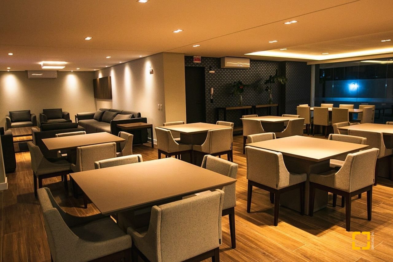 Apartamento com 75m², 3 quartos (sendo 1 suíte), 2 garagens, no bairro Itacorubi em Florianópolis