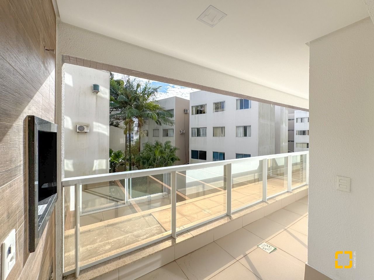 Apartamento com 75m², 3 quartos (sendo 1 suíte), 1 garagem, no bairro Itacorubi em Florianópolis