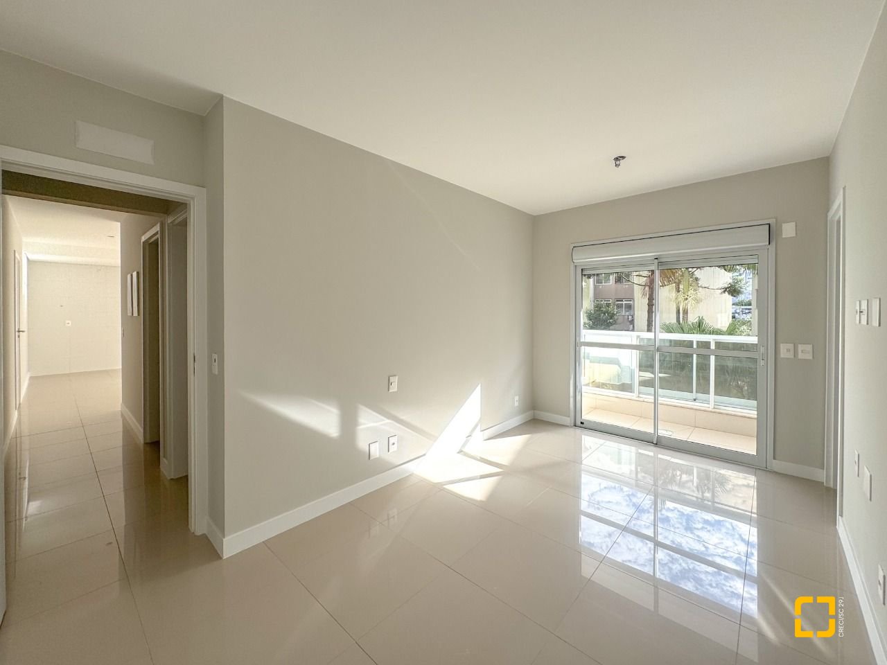 Apartamento com 75m², 3 quartos (sendo 1 suíte), 1 garagem, no bairro Itacorubi em Florianópolis