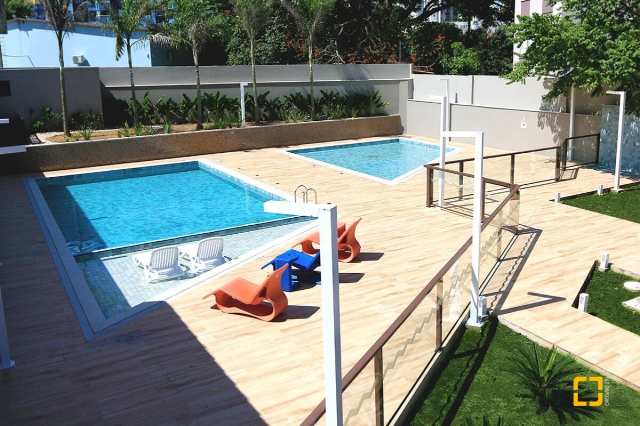 Apartamento com 76m², 4 quartos (sendo 2 suítes), 1 garagem, no bairro Itacorubi em Florianópolis
