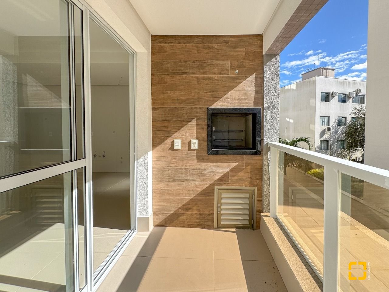Apartamento com 75m², 3 quartos (sendo 1 suíte), 1 garagem, no bairro Itacorubi em Florianópolis