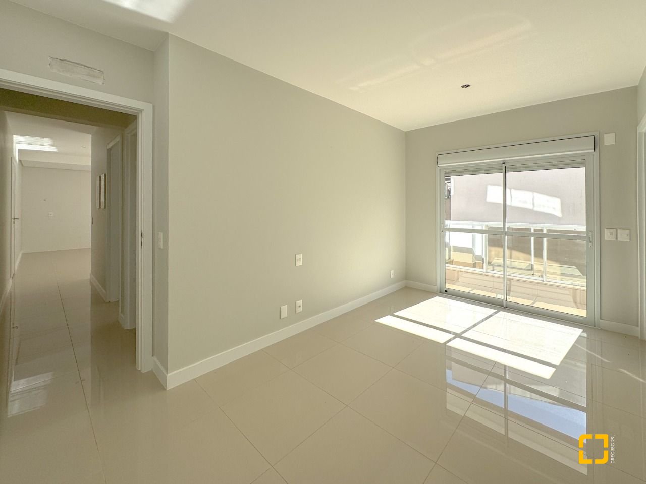 Apartamento com 75m², 3 quartos (sendo 1 suíte), 1 garagem, no bairro Itacorubi em Florianópolis