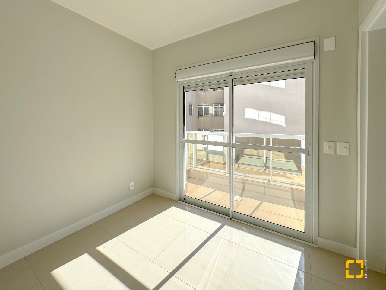 Apartamento com 75m², 3 quartos (sendo 1 suíte), 1 garagem, no bairro Itacorubi em Florianópolis